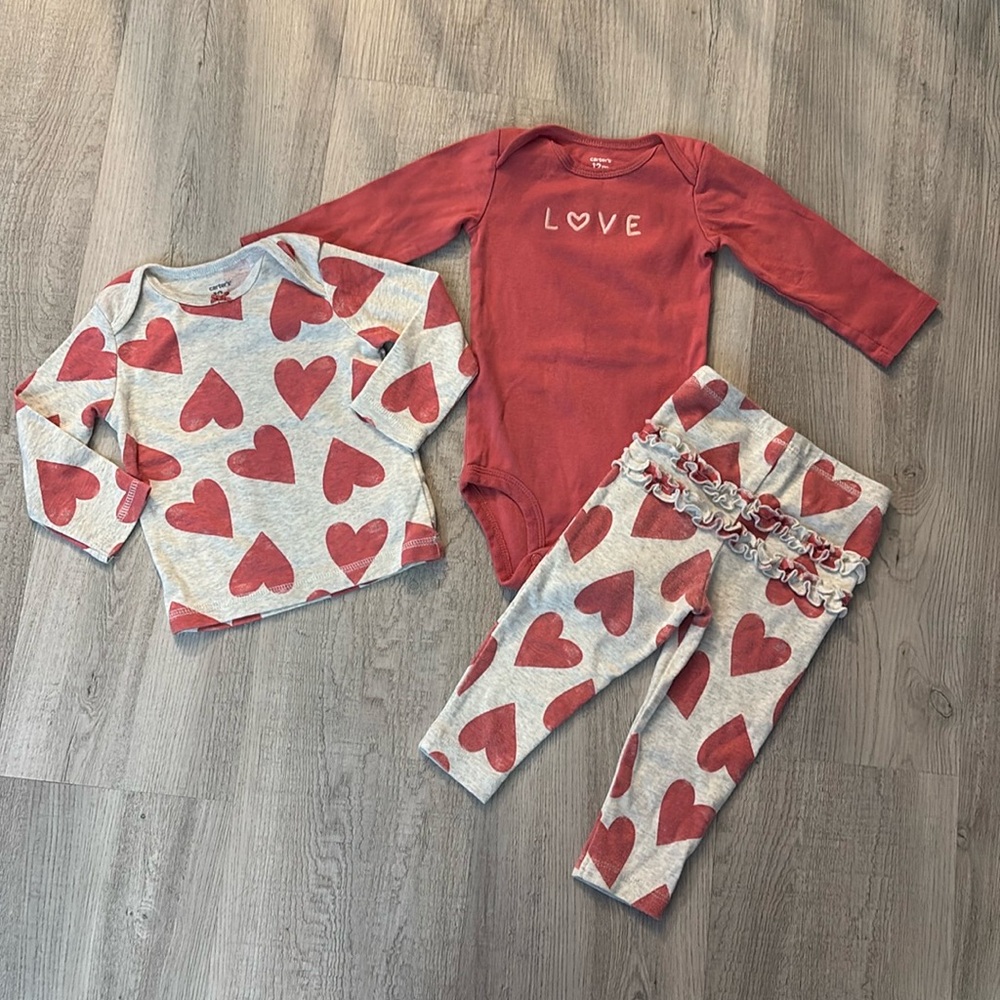 Carters 3 piece outfit